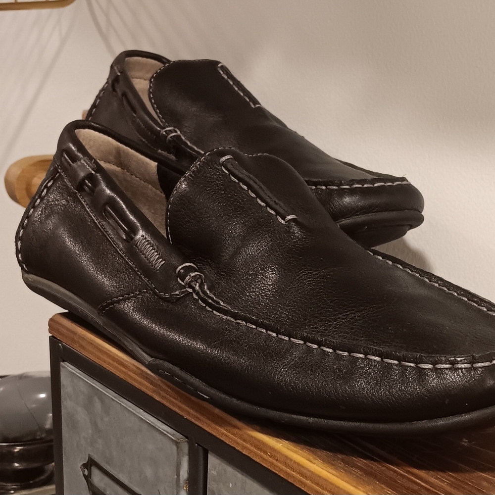 Clarks Black Leather Slip-On Loafers